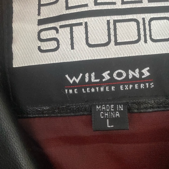 Leather jacket - Picture 2 of 4